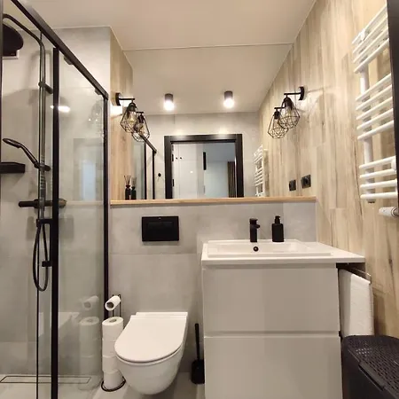 Neptun 5 1 9 1 0 2 1 3 0 Apartman Gdańsk